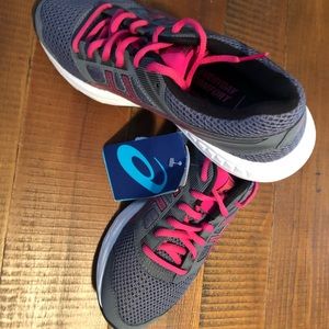 Women ASICS Gel Contend 5